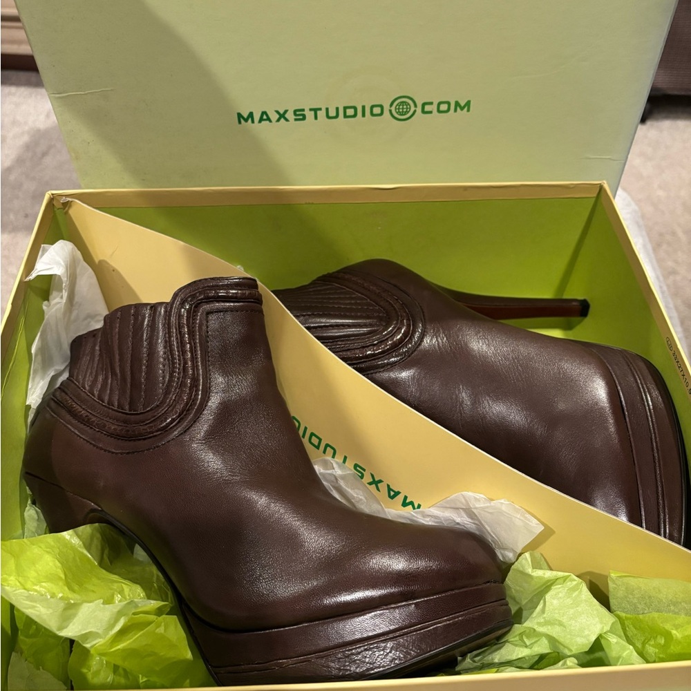 Max Studio Dark Brown Heeled Ankle Boots